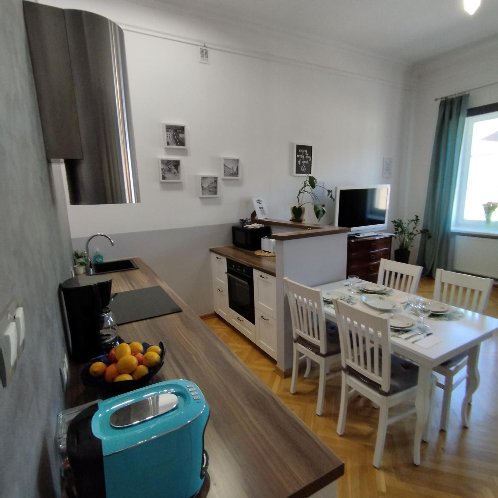 Novo Mundo Apartamento Varsóvia Exterior foto